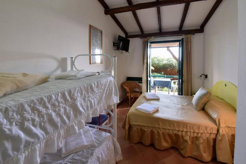 Hotel Club Torre Capovento Sperlonga Buitenkant foto