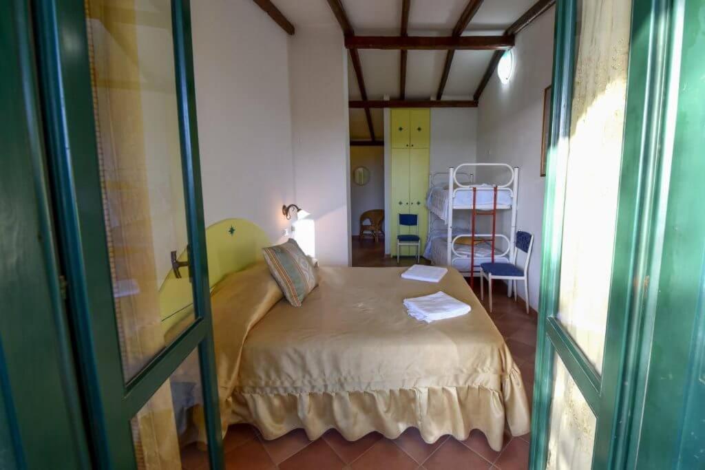 Hotel Club Torre Capovento Sperlonga Buitenkant foto