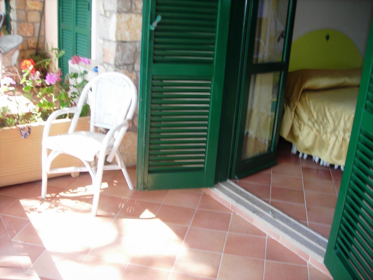 Hotel Club Torre Capovento Sperlonga Buitenkant foto