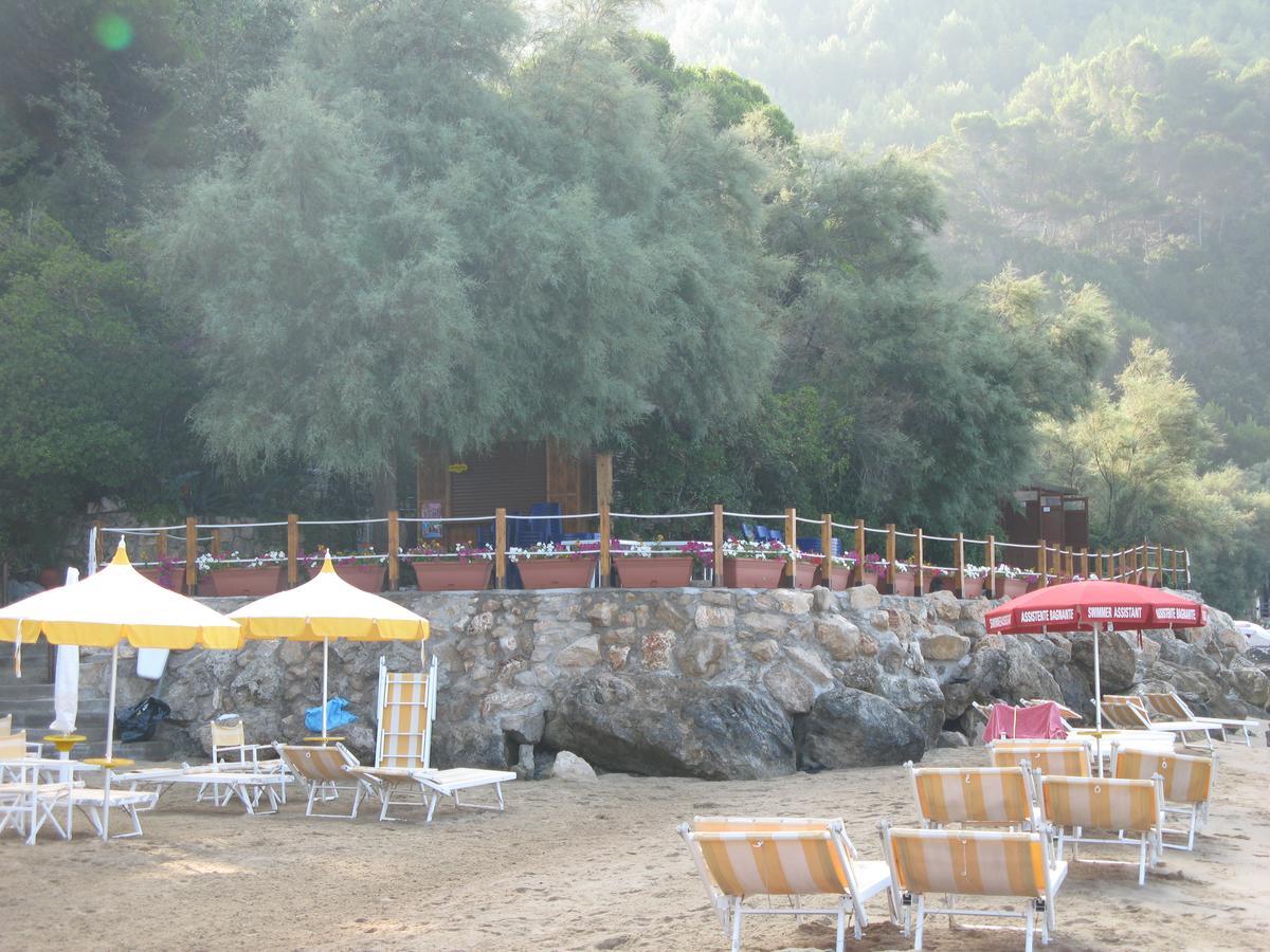 Hotel Club Torre Capovento Sperlonga Buitenkant foto