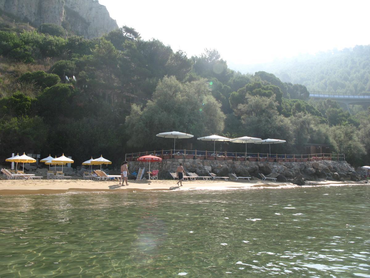 Hotel Club Torre Capovento Sperlonga Buitenkant foto