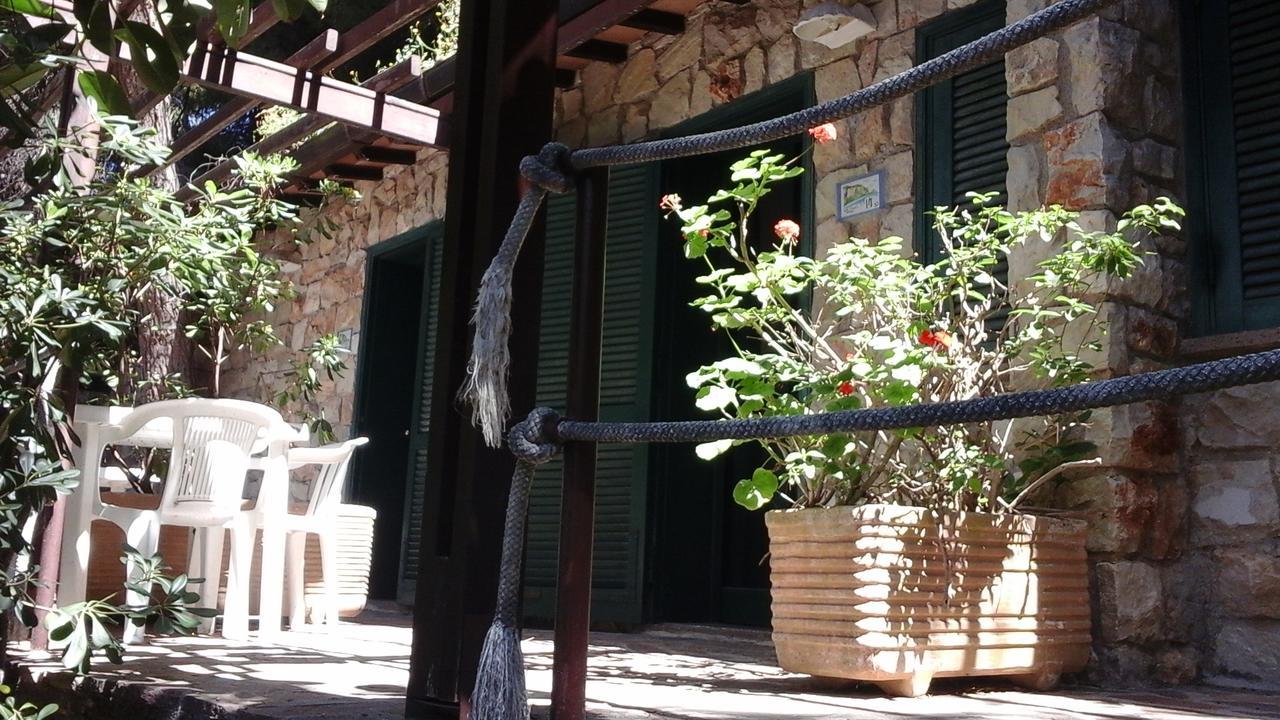 Hotel Club Torre Capovento Sperlonga Buitenkant foto
