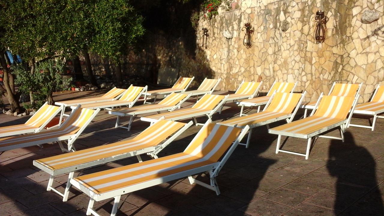 Hotel Club Torre Capovento Sperlonga Buitenkant foto